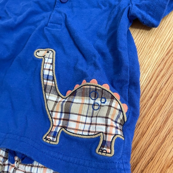 Little boy Dinosaur Outfit - Picture 2 of 6